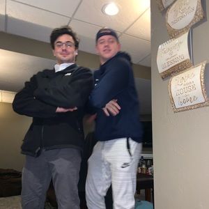 Meet your Posher, Cameron